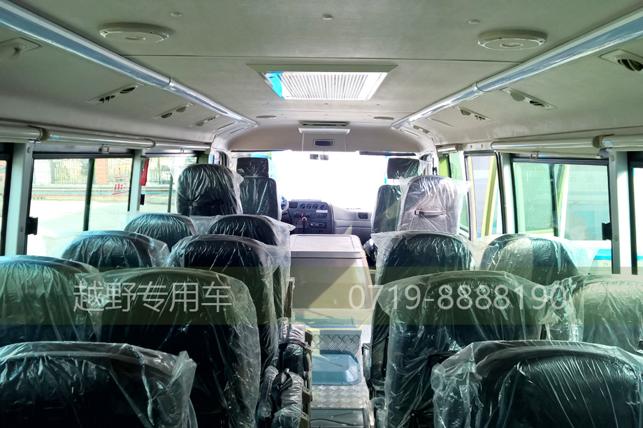 24-30座,可选真皮座椅,春风客红桃国际
