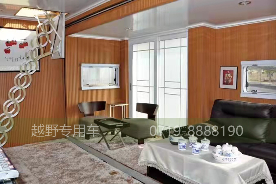 双层复式房红桃国际
,东风天龙房红桃国际
,房红桃国际
内饰