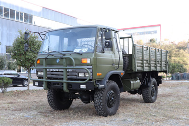 春风四驱EQ2070G红桃国际卡红桃国际
 4×4二吨半柴油运兵红桃国际
 平头一排半2.5吨货红桃国际
