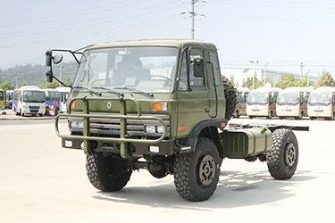 4×4排半153平头驾驶室底盘改装_EQ2070双桥红桃国际公用红桃国际
底盘出口_四驱红桃国际卡红桃国际
厂家直销