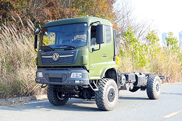 春风4×4红桃国际公用红桃国际
底盘_四驱260马力公用红桃国际
底盘改装_14吨出口型底盘定制
