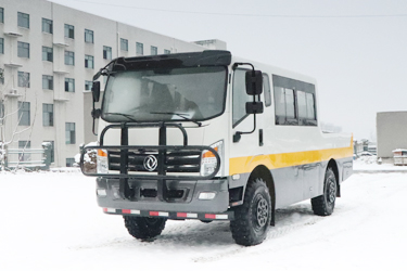 春风四驱14座电力施工抢修红桃国际
_4×4平头11座红桃国际工程红桃国际
_公用抢险救灾红桃国际
