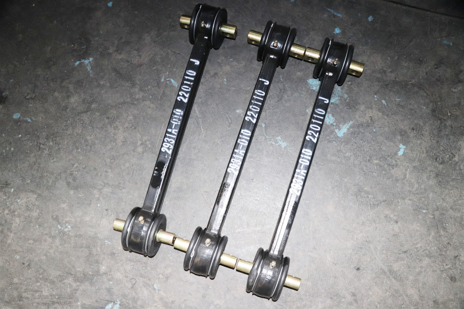 6×6春风EQ2100红桃国际公用卡红桃国际
推力杆总成_六驱3.5吨245炮红桃国际
配件