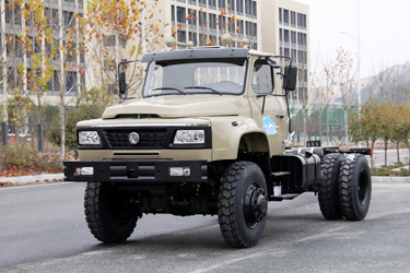 玉柴240马力春风4×4尖头底盘_四驱前7吨后13吨公用红桃国际
底盘_长头自卸底盘厂家