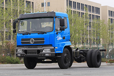 210马力春风4×2后双胎底盘_前5吨后10吨手动八档_定制四驱红桃国际底盘厂家
